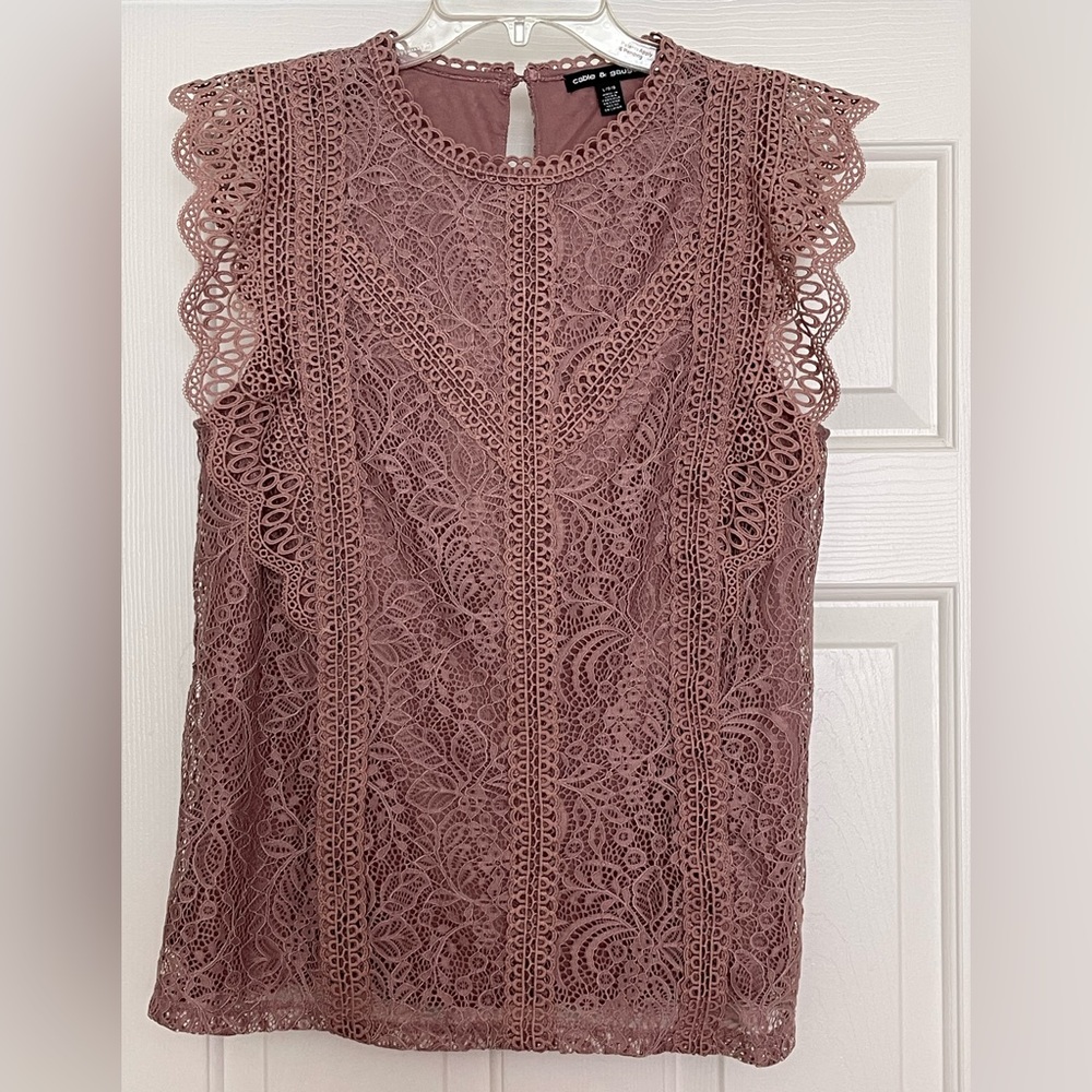 Sleeveless blouse